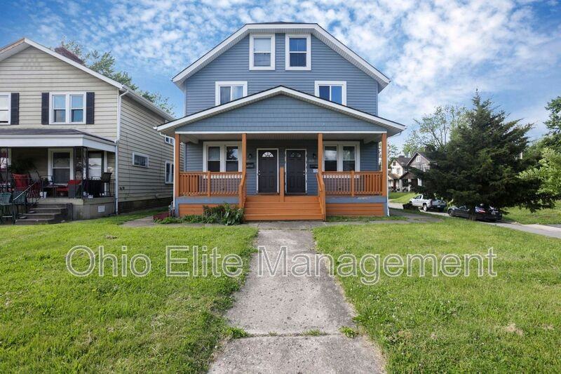 2023 Sullivant Ave - Photo 2 of 34