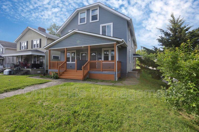 2023 Sullivant Ave - Photo 3 of 34