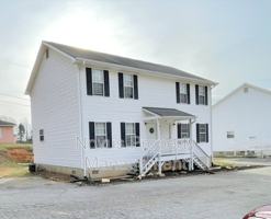 featured image of 176 Smith Ave #A