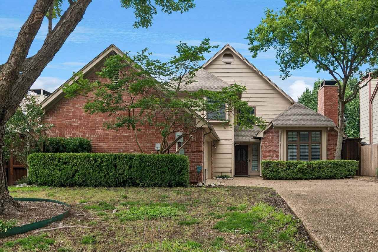 6027 Bent Creek Trl - Photo 2 of 25