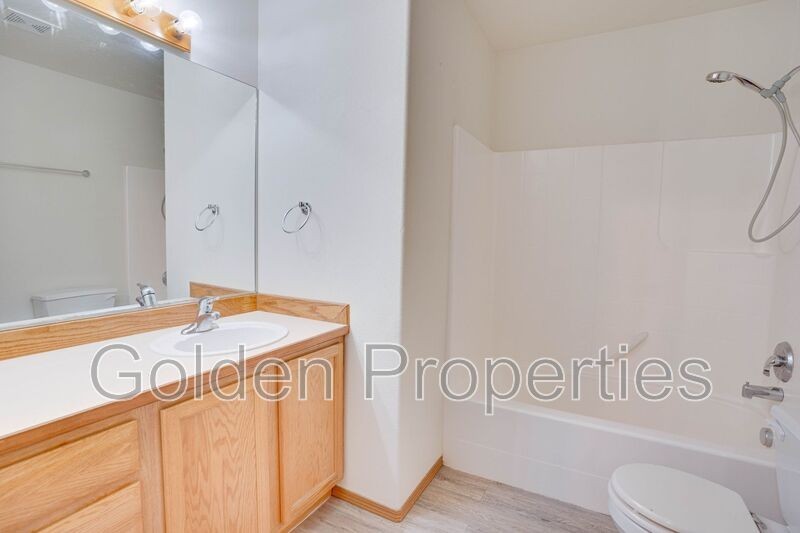 317 W Cherry Ave #A - Photo 7 of 16