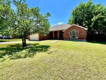 629 Madeline Ct - Photo 1 of 1