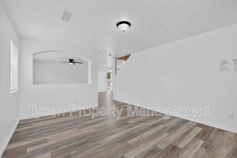 10339 Vendaval Ave Nw - Photo 7 of 39