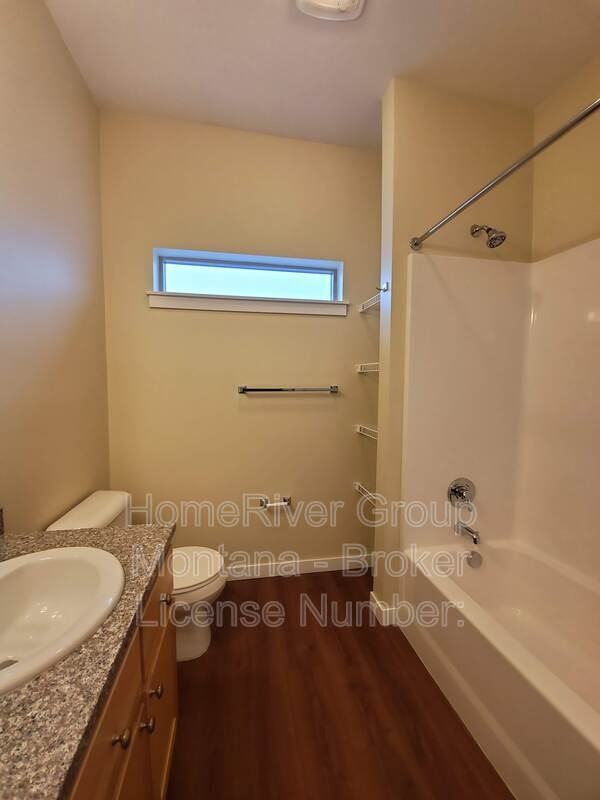 1500 S 14th St W #303 - Photo 5 of 13