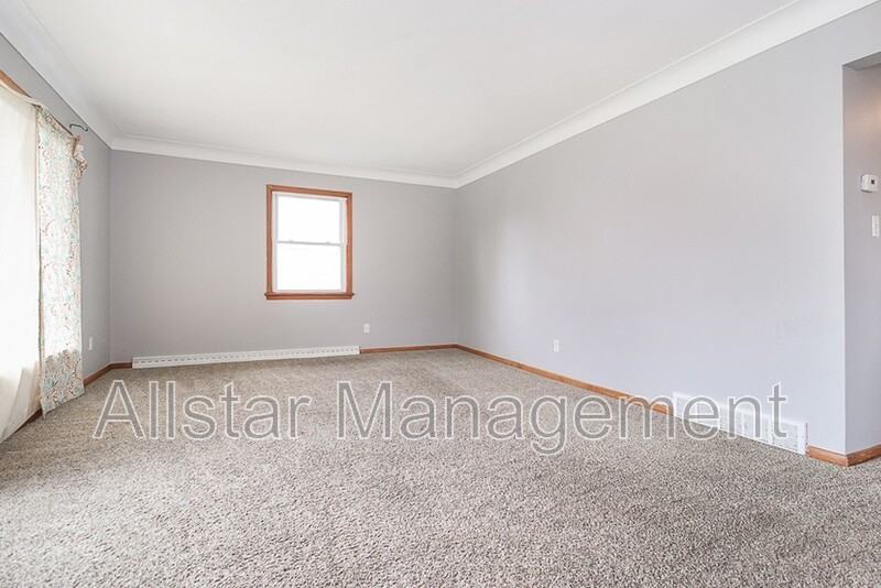 26611 Lake Shore Blvd #UP - Photo 2 of 26