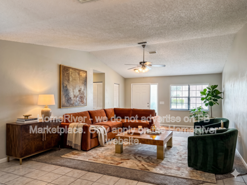 63 Beaverdam Ln - Photo 2 of 27