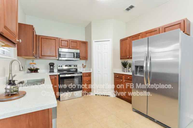 1801 Hoofprint Ct - Photo 4 of 22