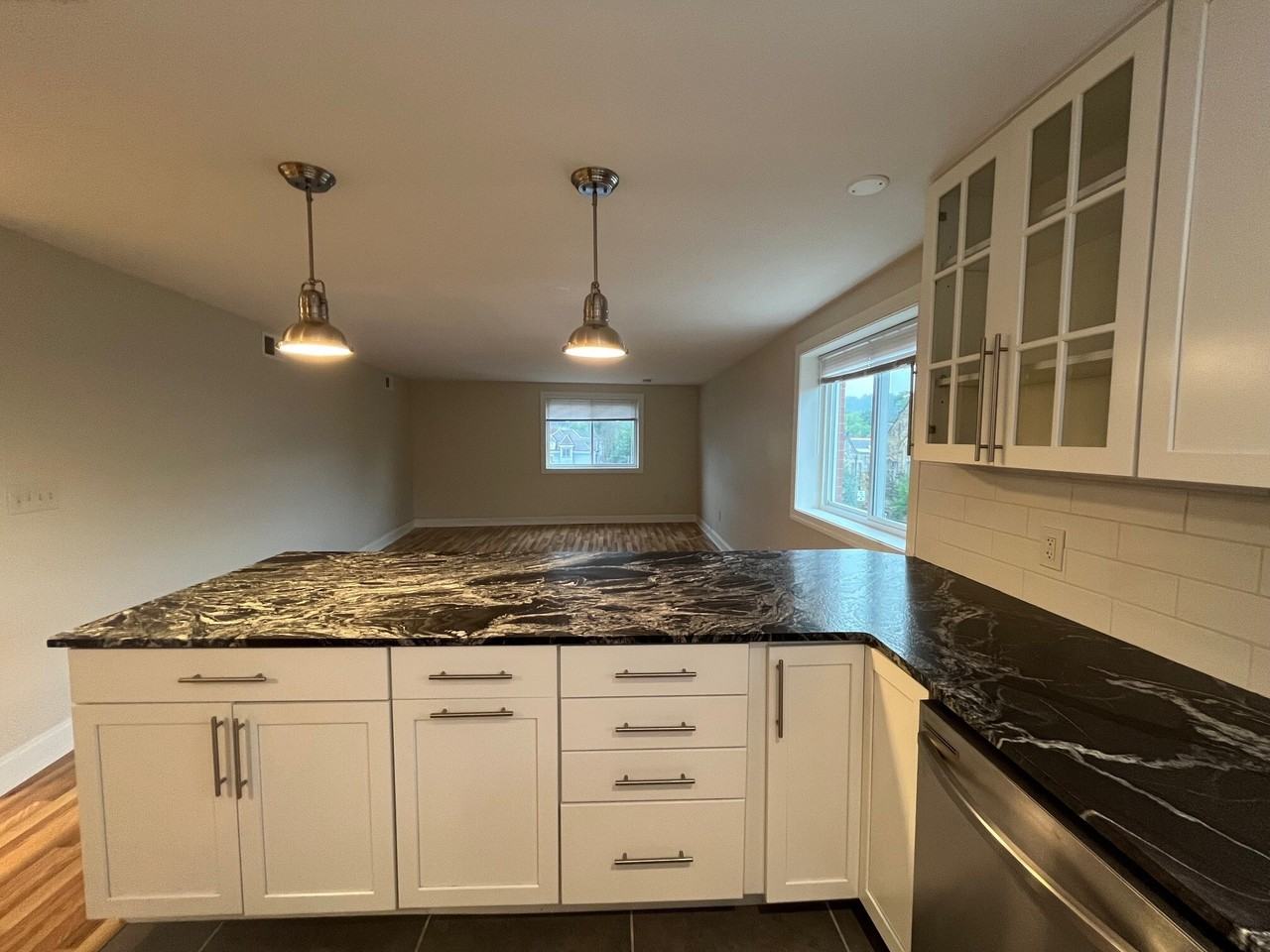 Stanton 5606 - Photo 4 of 25