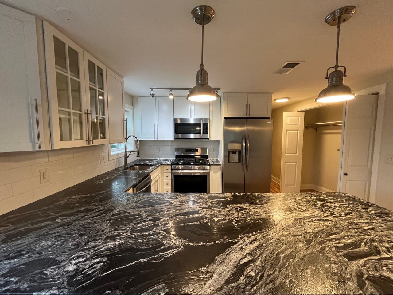 Stanton 5606 - Photo 5 of 25