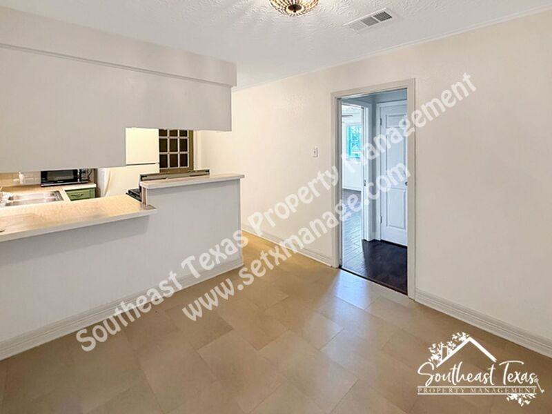 812 S 6th St - Photo 4 of 13
