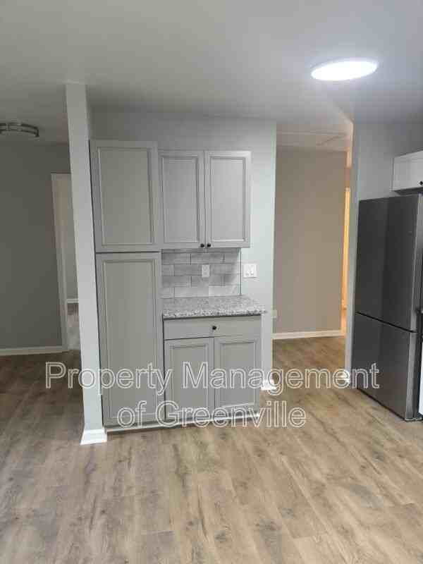 29 4th St - Photo 6 of 14