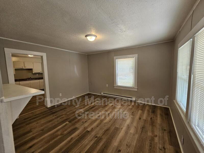 5 Zarline St - Photo 4 of 12