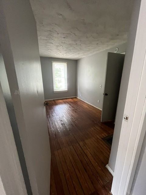 32 Jefferson Avenue (Zuri Real Estate LLC) - Photo 4 of 5