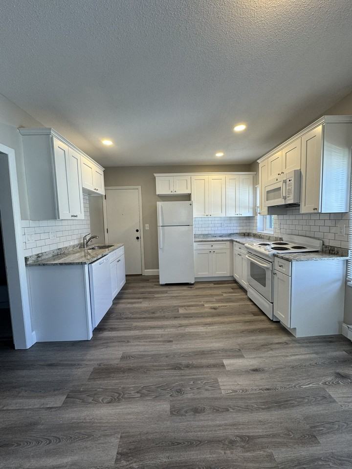 18 Orchard Street - Photo 2 of 13
