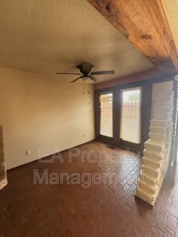 921 Nashville Ave Sw #1 - Photo 7 of 39