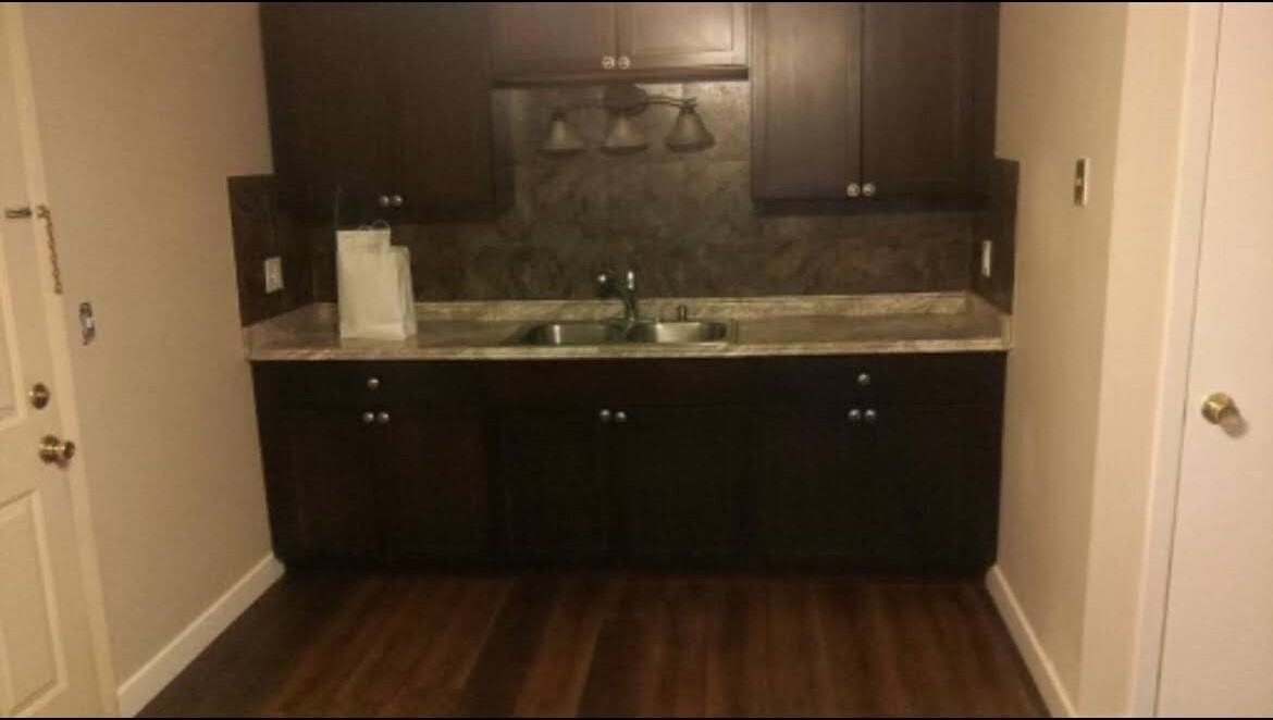401 South Page,  LLC - Photo 3 of 12