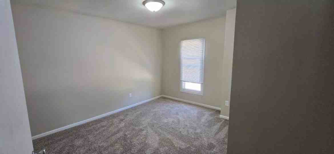 401 South Page,  LLC - Photo 6 of 12