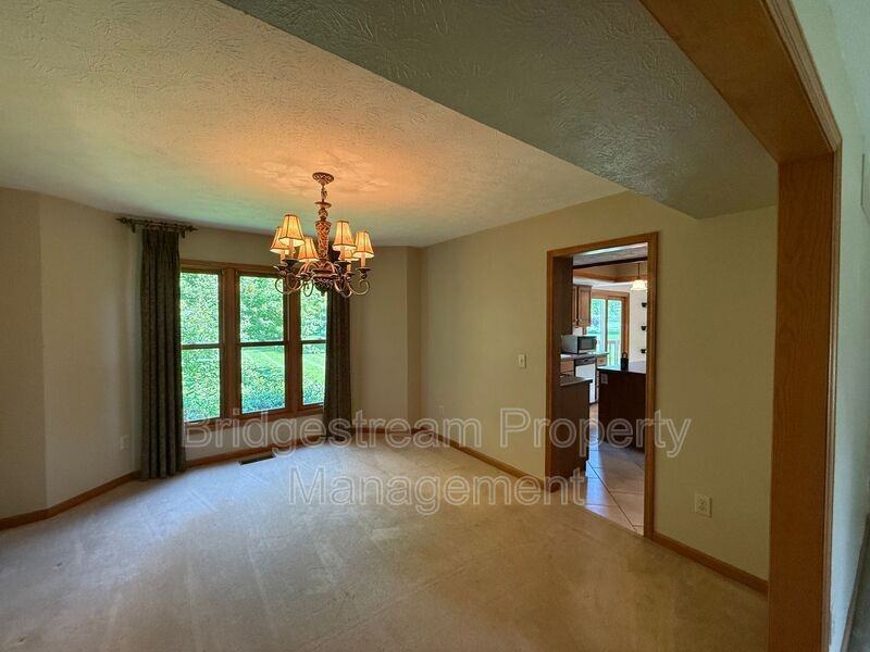 2627 Gentle Wind Pt - Photo 6 of 26