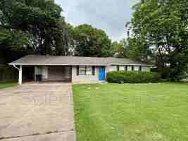 featured image of 1116 W Nettleton Ave