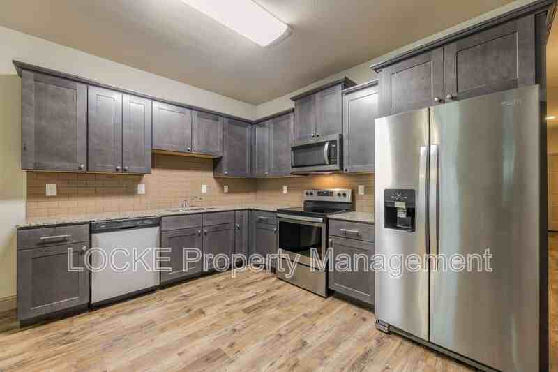 509 Eureka St #200 - Photo 6 of 29