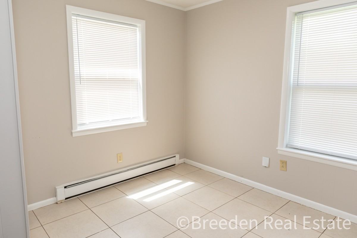103-01: 305 Park Avenue - Photo 4 of 21