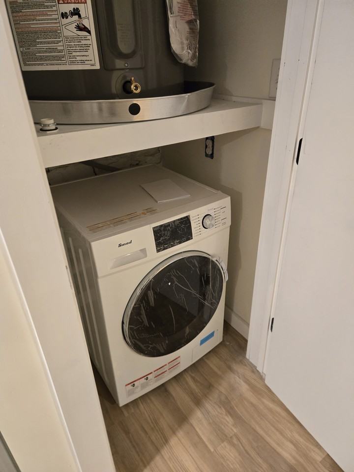 104 4th Street - Photo 4 of 12