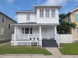 featured image of 2221 35th St