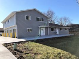 featured image of 3416 W Richwoods Blvd