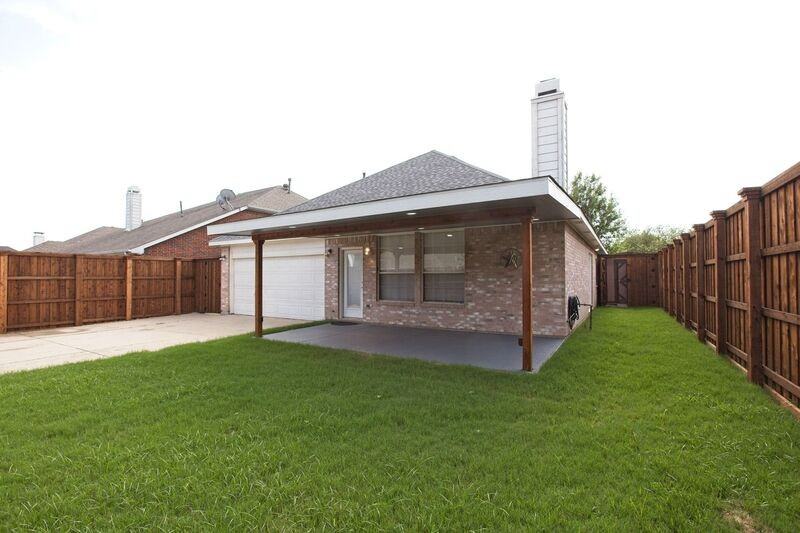 9220 Norman Dr - Photo 4 of 36