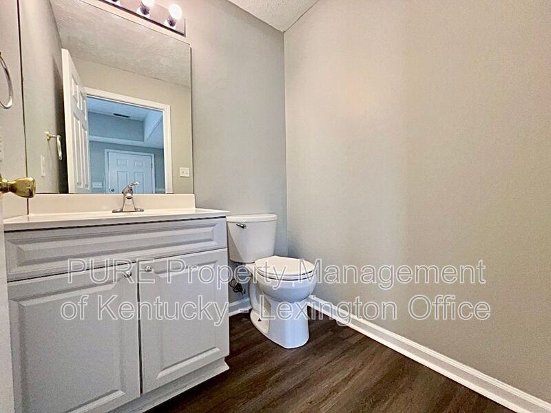 2561 Mackenzie Ln - Photo 6 of 21