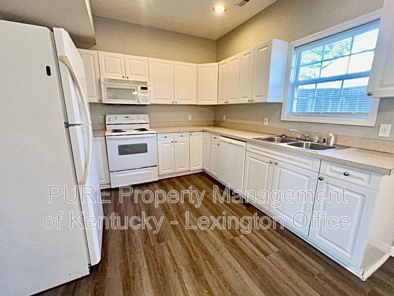 2561 Mackenzie Ln - Photo 7 of 21