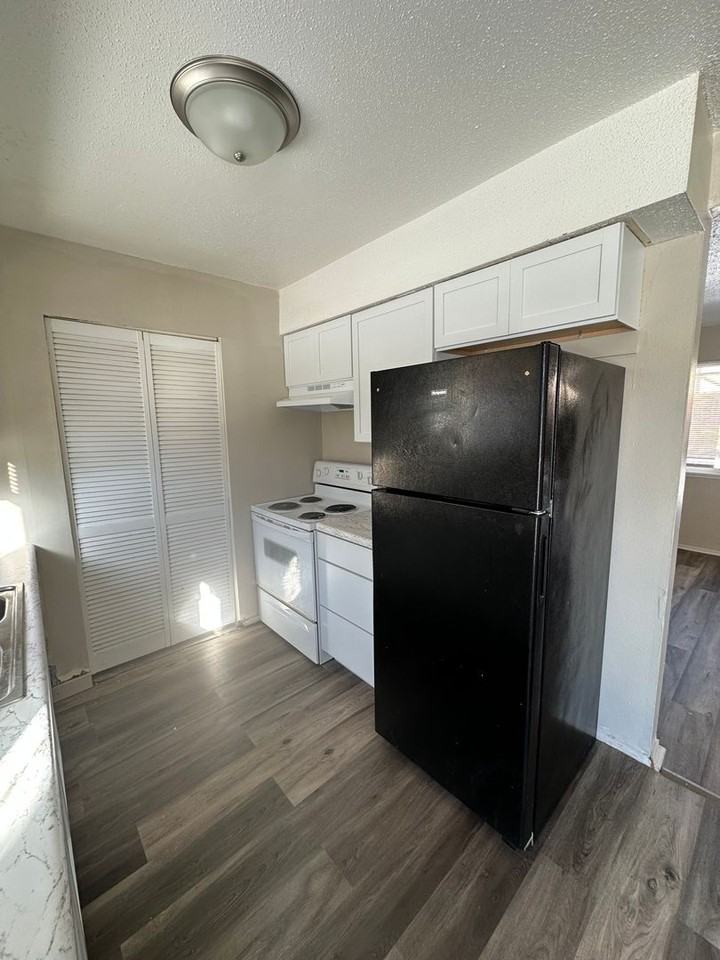 Forest Village Apartments - Photo 5 of 21