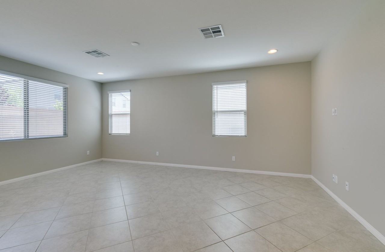 10021 Silver Comet Ct - Photo 4 of 40