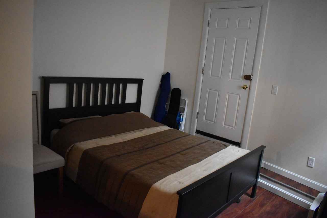 1417 Beacon St #3 - Photo 5 of 28
