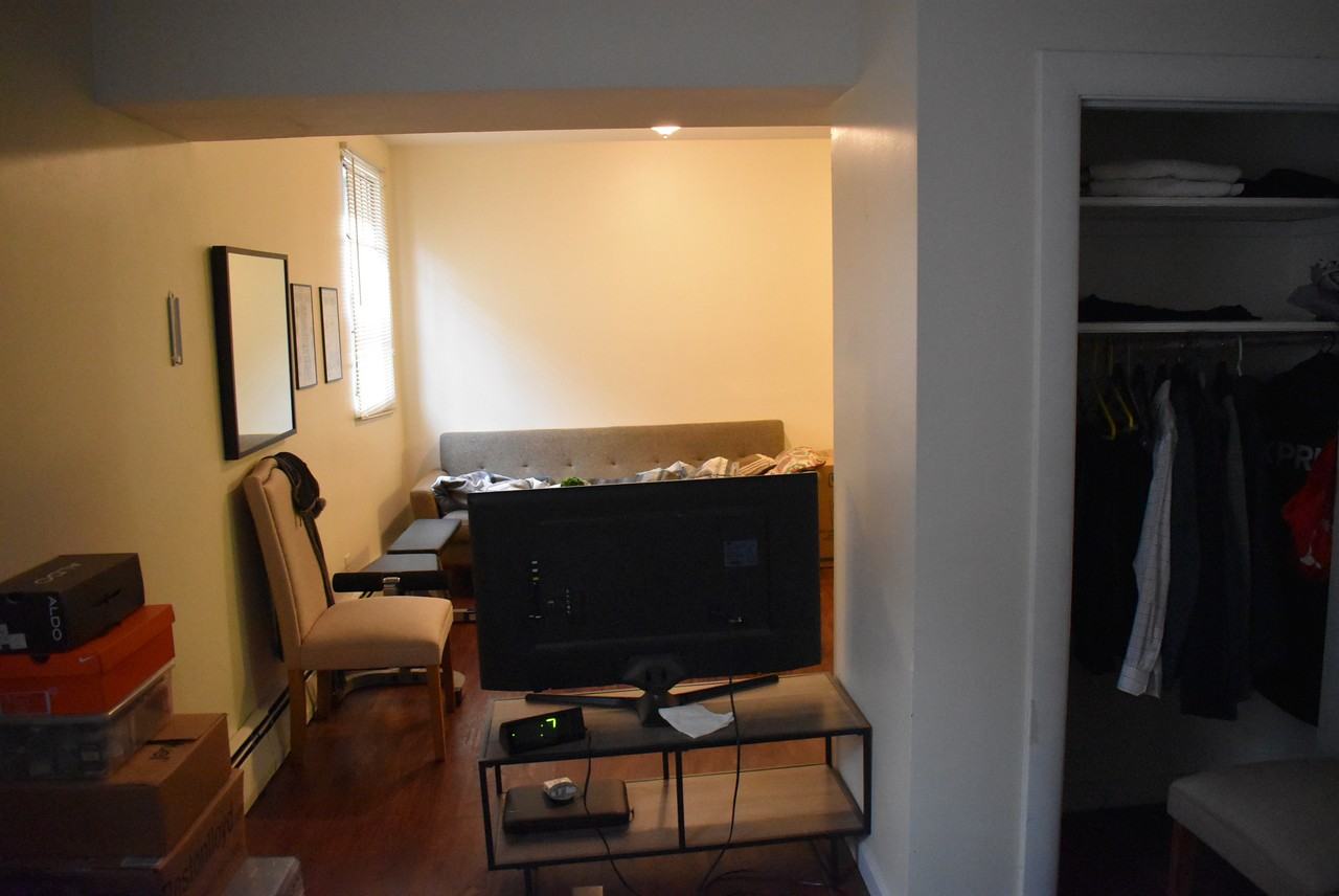 1417 Beacon St #3 - Photo 6 of 28
