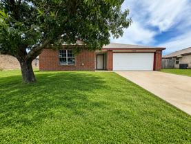 3210 Viewcrest Dr - Photo 1 of 1