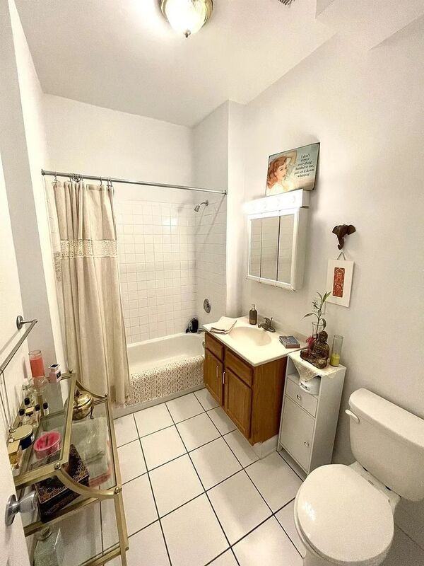 1428 W Cullerton St #2E - Photo 7 of 7