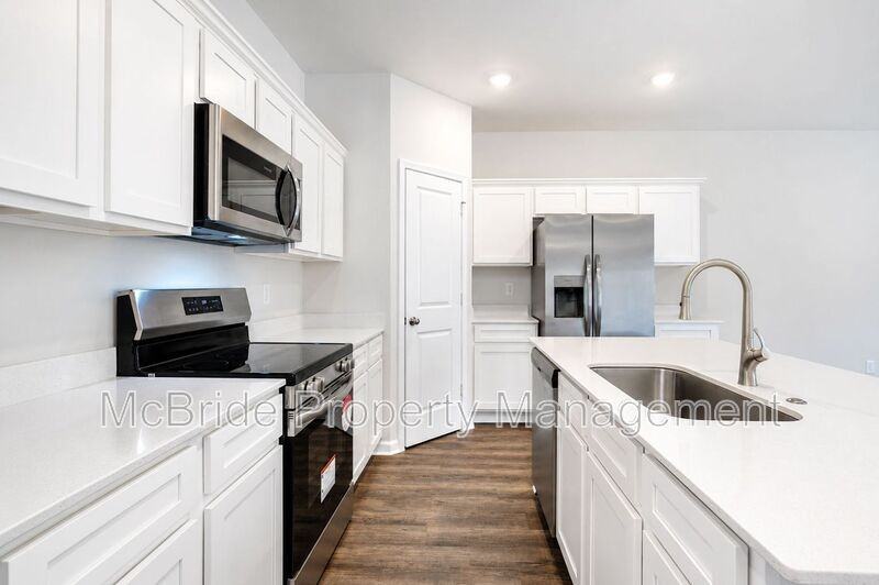 1018 Aldrich St - Photo 5 of 28