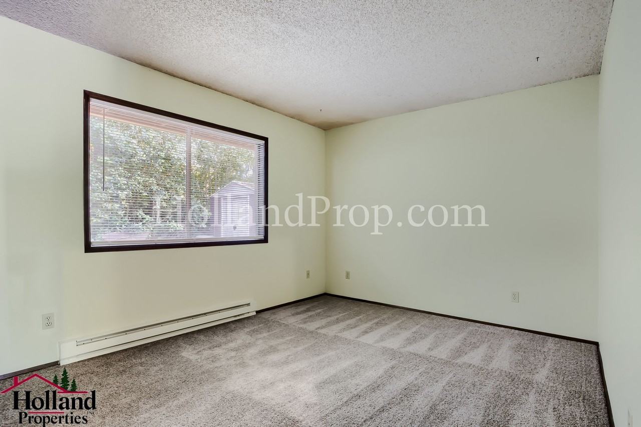 4500 Sw 103rd Ave #1 - Photo 5 of 10
