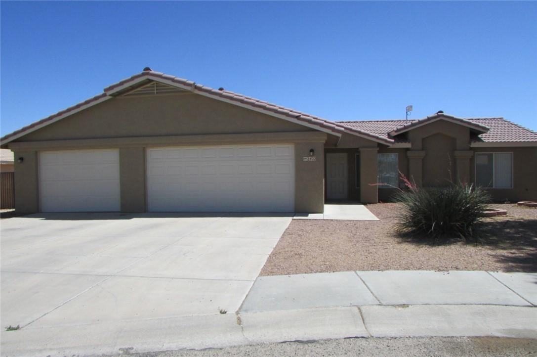 2402 E Prickly Pear Dr