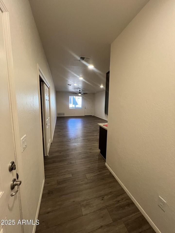 1650 E Ponderosa Pkwy #307 - Photo 4 of 26