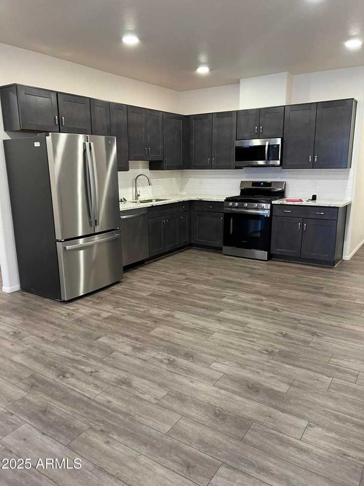 1650 E Ponderosa Pkwy #307 - Photo 7 of 26