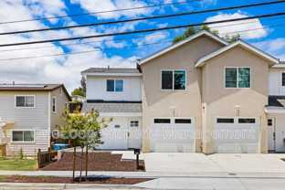 6256 E Lake Dr - Photo 1 of 1