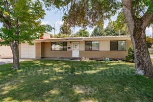 featured image of 618 Davidson Dr
