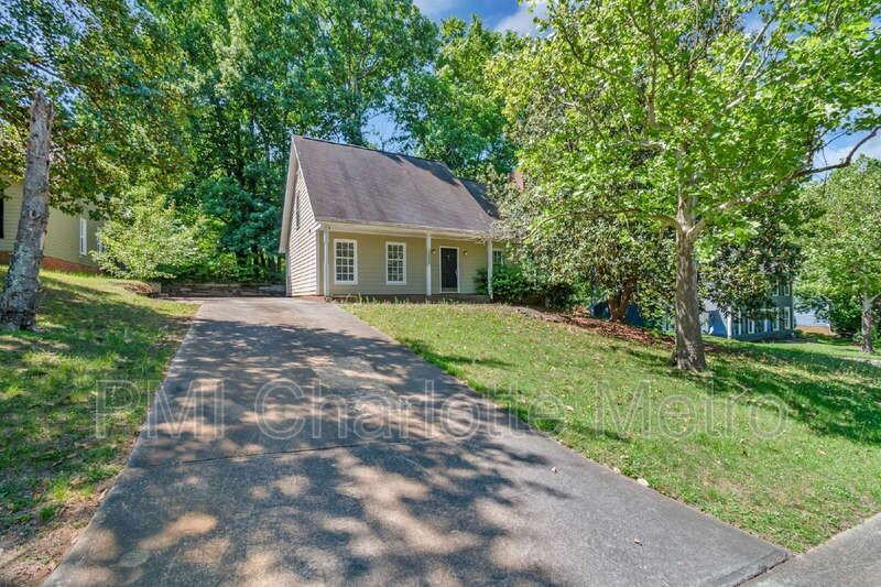 10800 Whittersham Dr - Photo 2 of 30