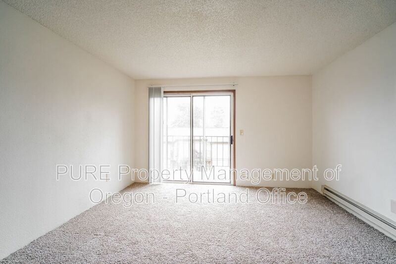 14134 Ne Sandy Blvd #D08 - Photo 7 of 22