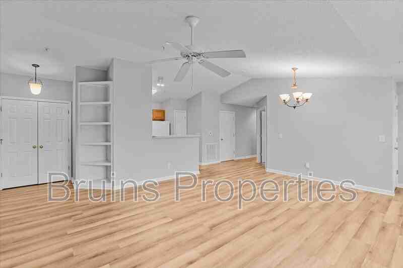 6113 Hedgecock Cir #3D - Photo 5 of 30
