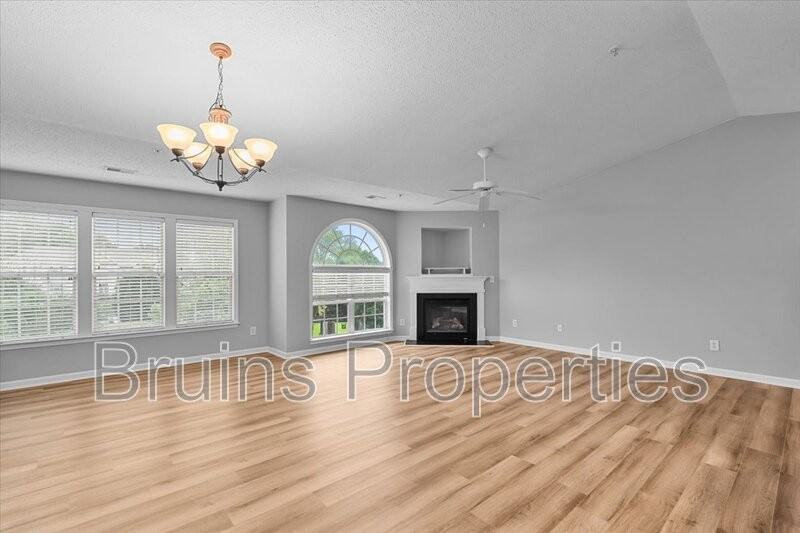 6113 Hedgecock Cir #3D - Photo 6 of 30