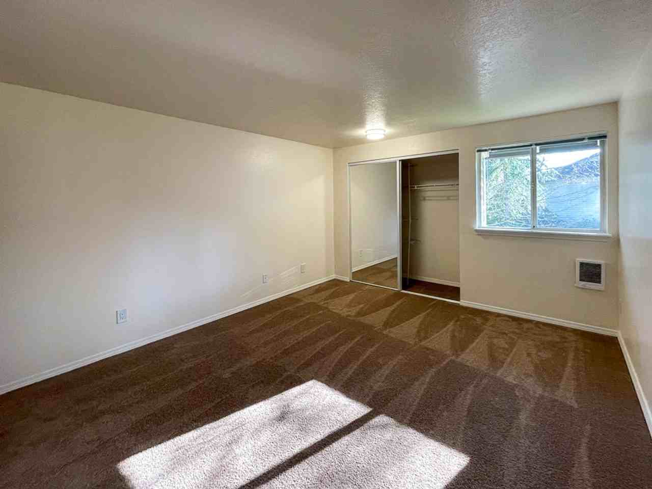 WINDMILL APARTMENTS - Photo 7 of 33