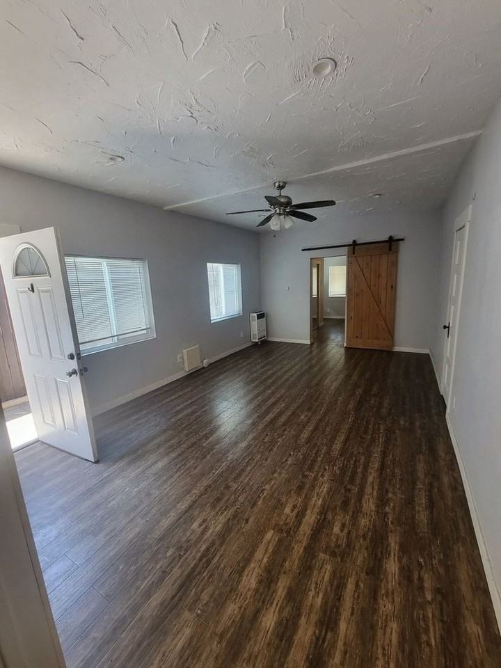 416 Lime Ave - Photo 2 of 10